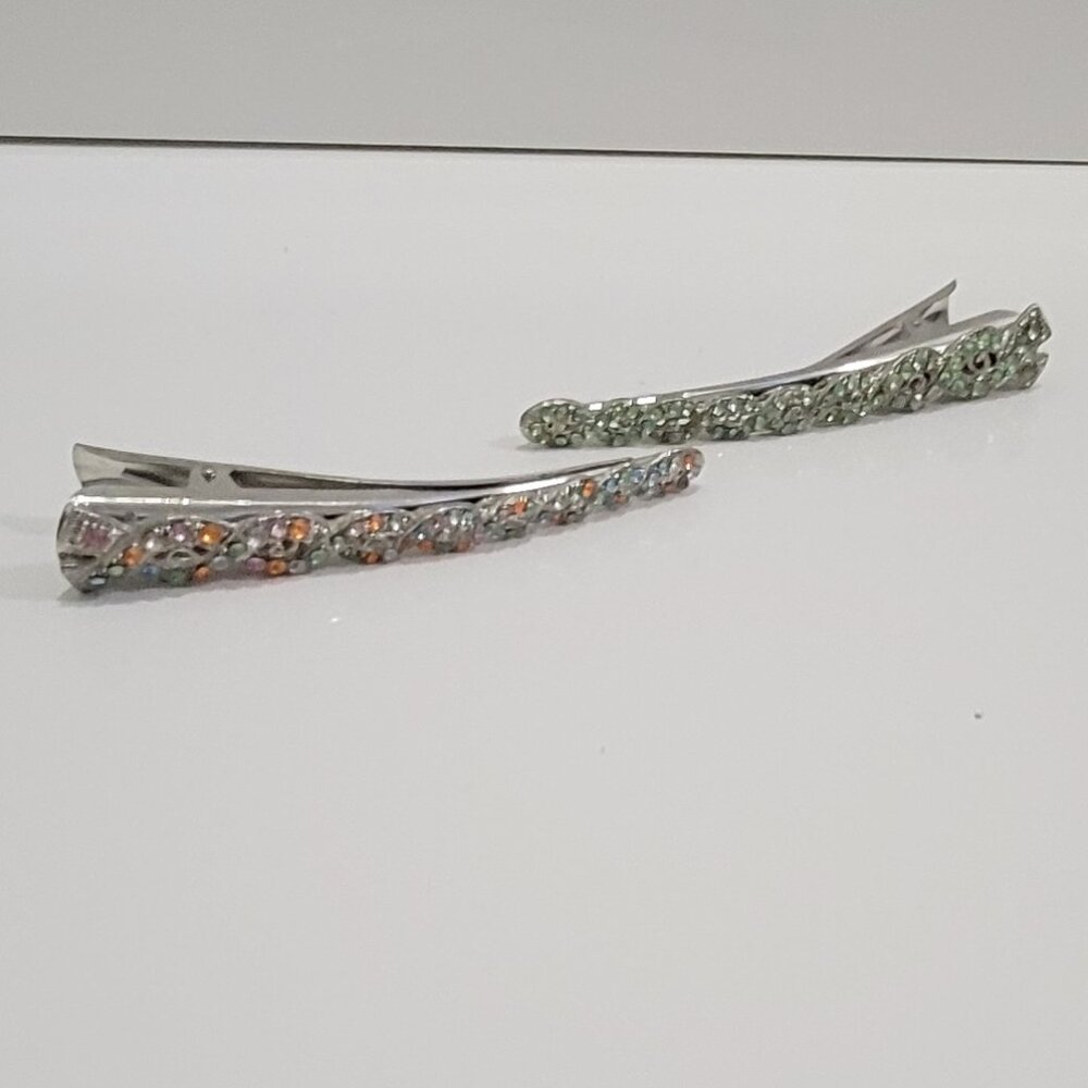 Crystal-Embellished Silver Hair Clips - Multicolor Accent